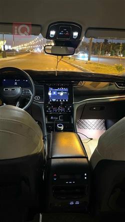 جیپ گراند شیرۆکی